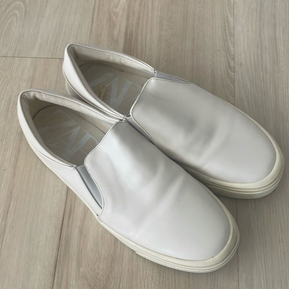 Cream Zara slip on sneakers!